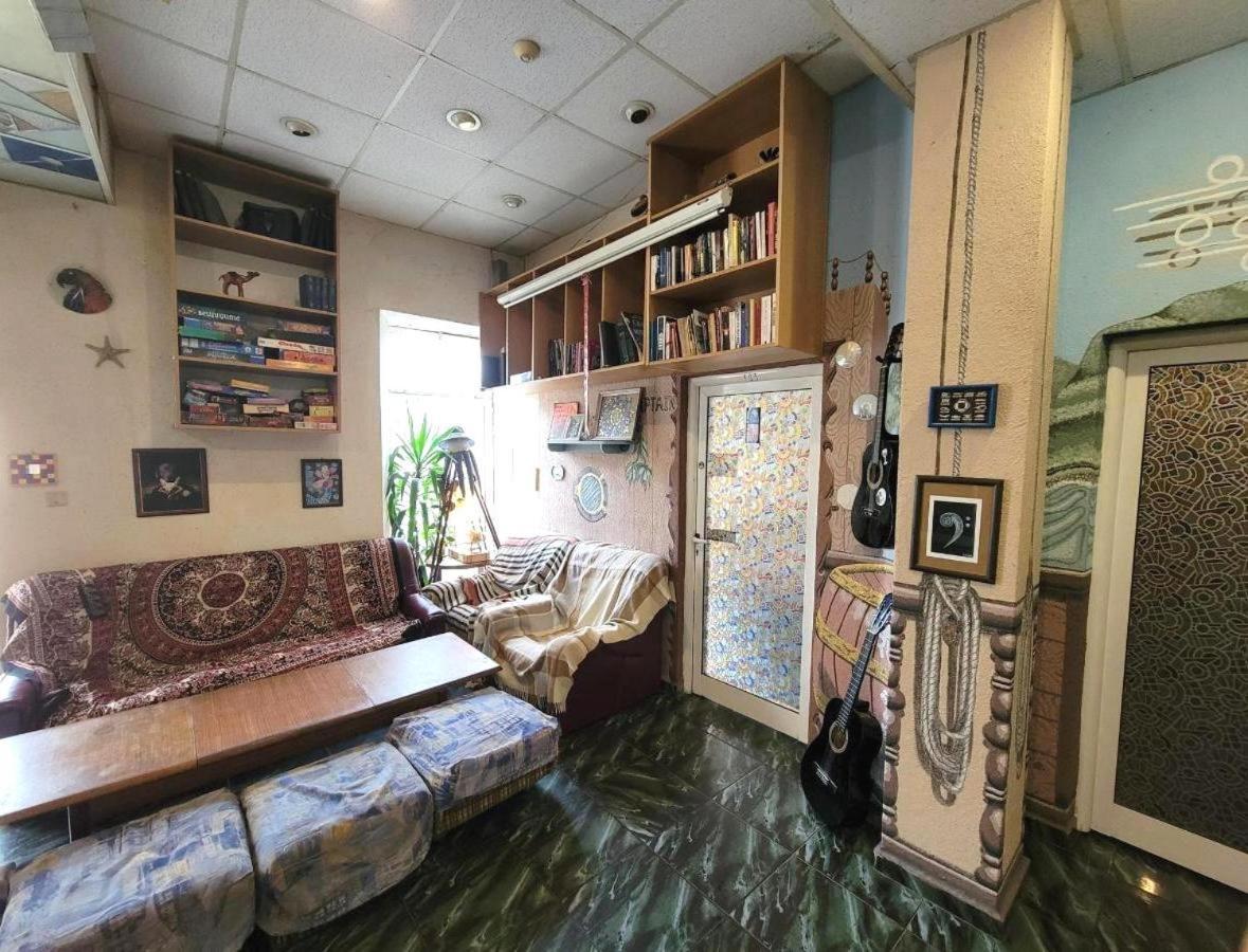 Yo Ho Hostel Varna Dış mekan fotoğraf