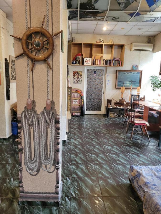 Yo Ho Hostel Varna Dış mekan fotoğraf