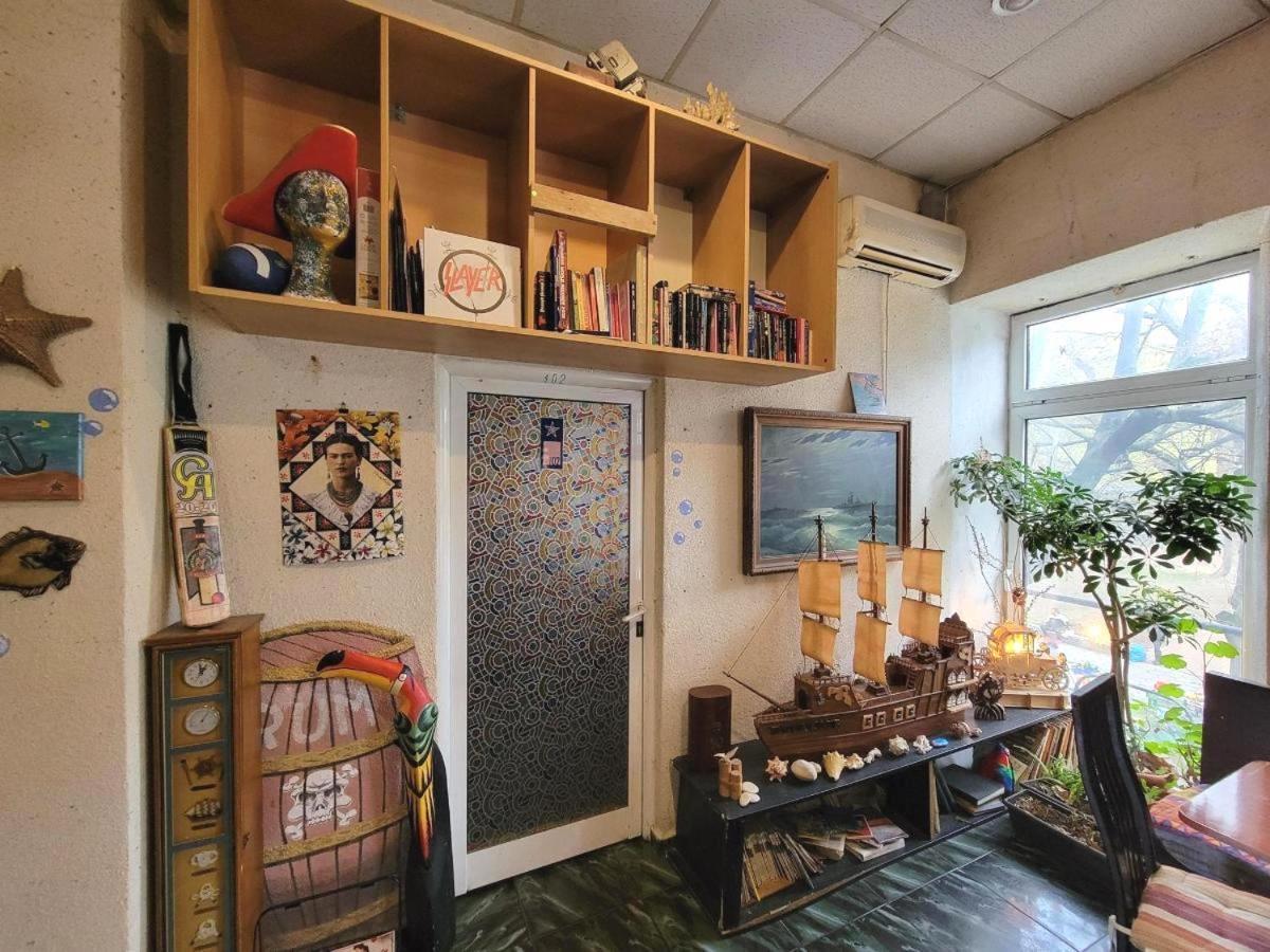 Yo Ho Hostel Varna Dış mekan fotoğraf