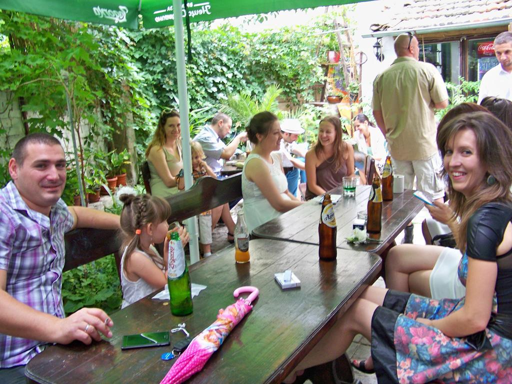 Yo Ho Hostel Varna Dış mekan fotoğraf