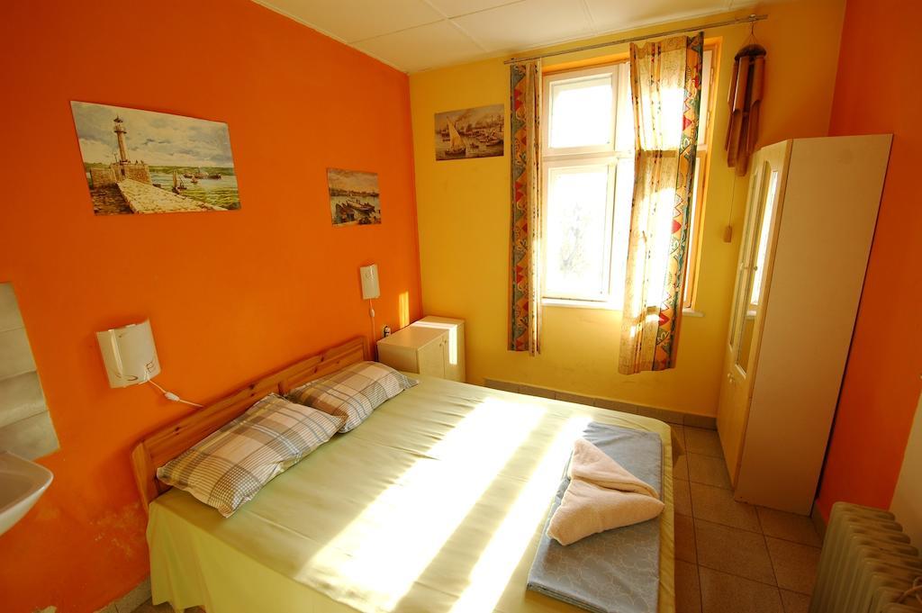 Yo Ho Hostel Varna Oda fotoğraf