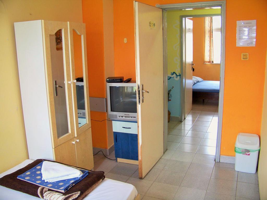 Yo Ho Hostel Varna Dış mekan fotoğraf